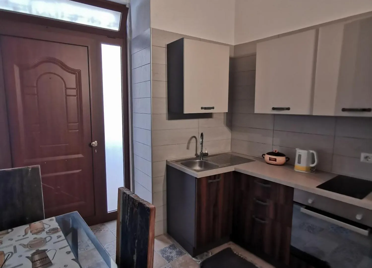 Whiteflower Apartments Bari 0*,  Italy