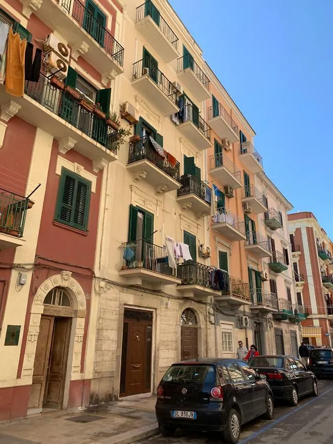 Whiteflower Apartments Bari